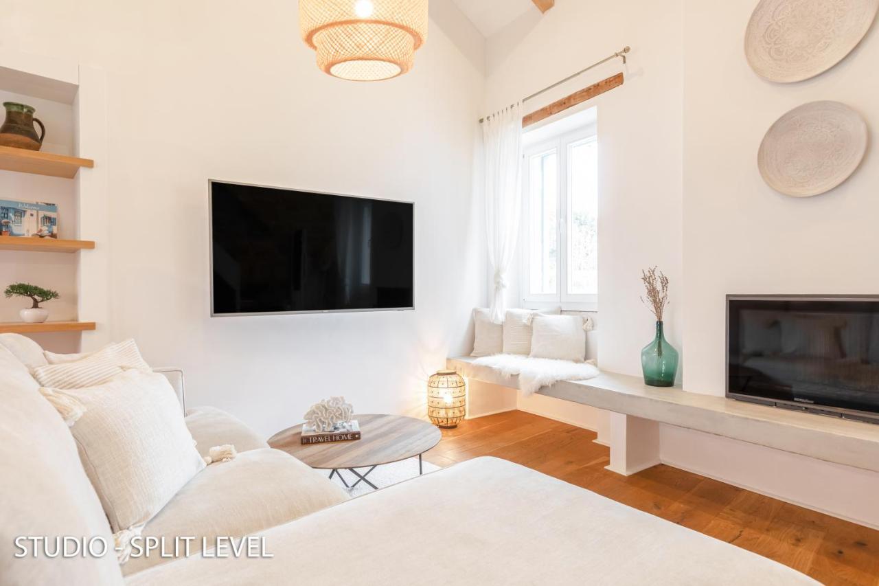 Porta Azzurra Apartments ロヴィニ エクステリア 写真